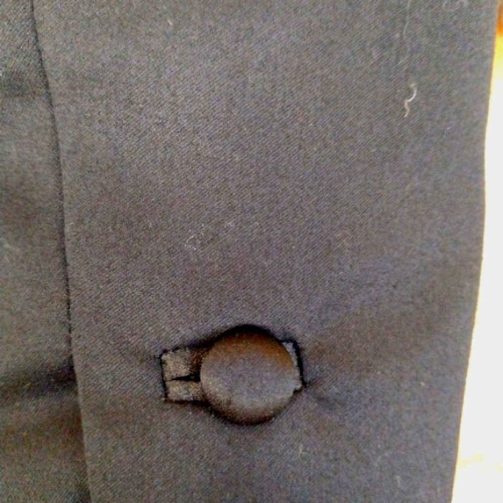 Black Blazer - Size 00 White House Black Market - Picture 6 of 11